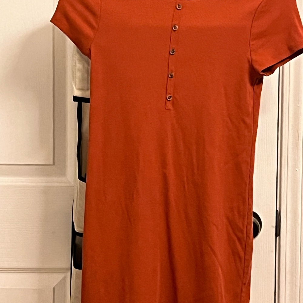 Elegant Red Button-Up Dress